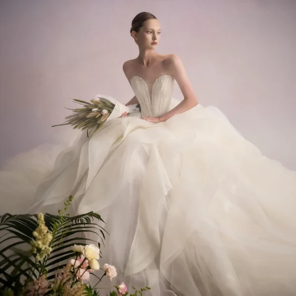 New Strapless Slim-Fit French Wedding Dress - Ruffled Tulle