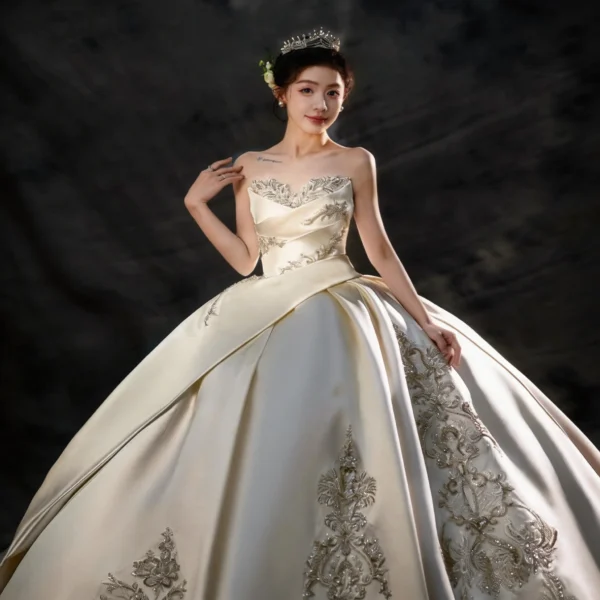 Classic Strapless Satin Wedding Dress with Voluminous Skirt & Lace Details