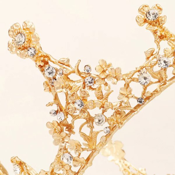 Luxury Vintage Gold Floral Bridal Crown | Alloy Diamond Full Round Tiara for Wedding