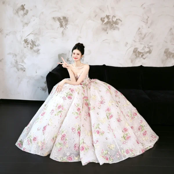 Sparkling Floral Tulle Princess Ball Gown with Sweetheart Neckline