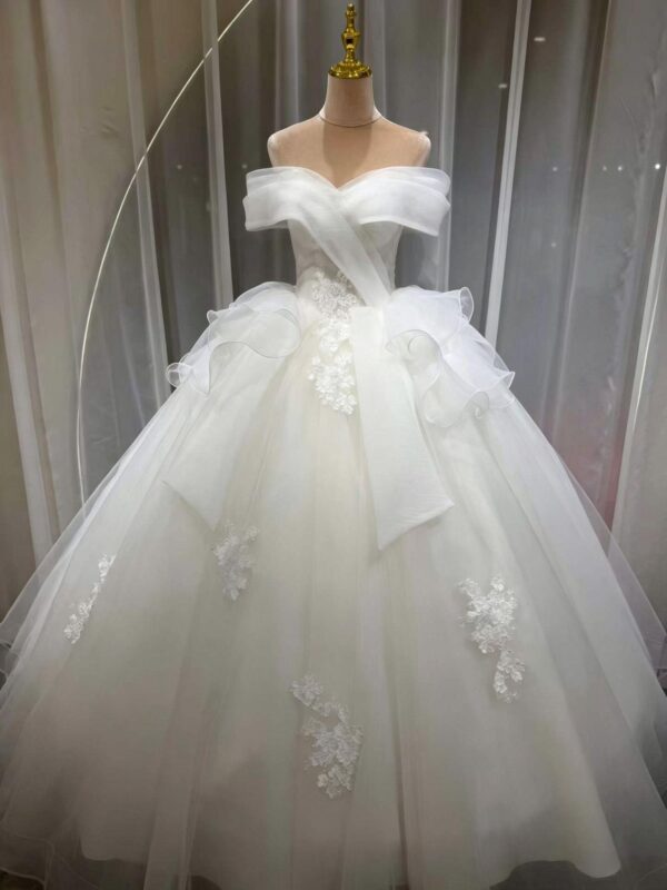 Off-the-Shoulder Tulle Ball Gown Wedding Dress