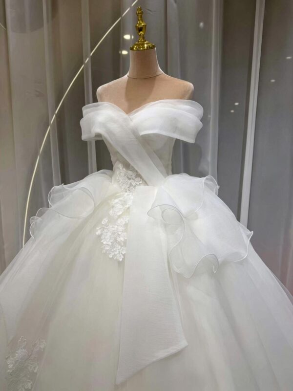 Off-the-Shoulder Tulle Ball Gown Wedding Dress