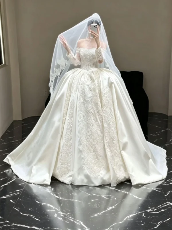 Luxury Satin and Lace Ball Gown Wedding Dress