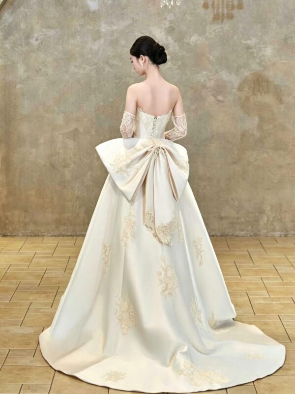 Strapless Lace Satin Wedding Dress