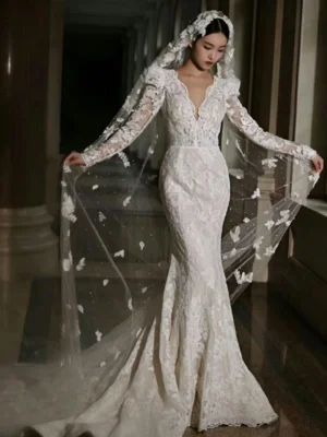 image (42) Vintage-Inspired Structured Long Sleeve Lace Wedding Dress with Scalloped V-Neck