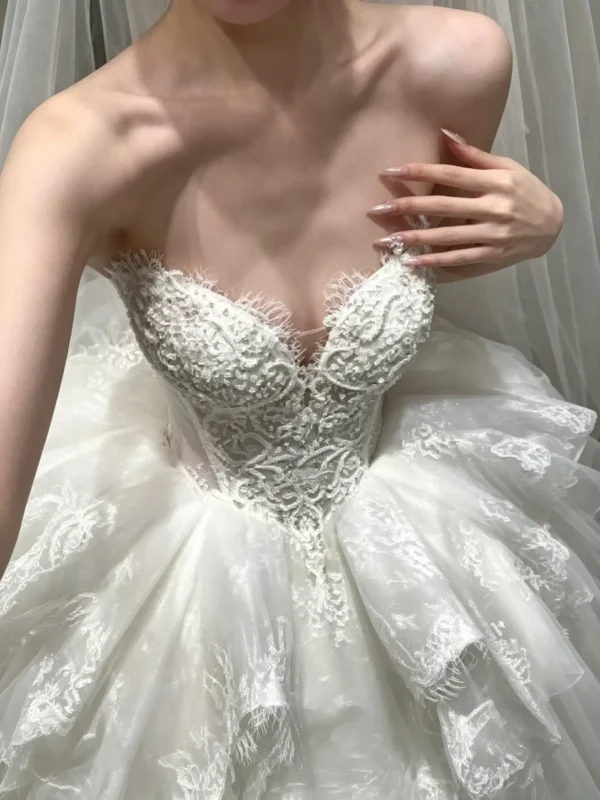 Sweetheart Corset Lace Applique Tulle Ball Gown