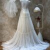 Scoop Sleeveless Tiered Ruffle Tulle A Line Wedding Dress Bohemian Lace Trim Bridal Gown With Lace Veil