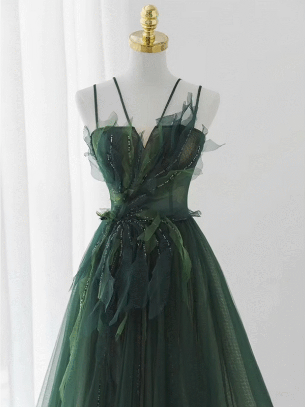 Forest Green Spaghetti Strap Sweet 16 Dress 3D Leaf Tulle Ball Gown