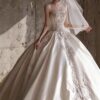 Strapless Sweetheart Satin Ball Gown Wedding Dress Rhinestone Lace Embroidery Corset Bridal Gown With Tulle Veil