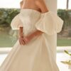 Off The Shoulder Puff Short Sleeve Satin Ball Gown Wedding Dress Delicate Rhinestone Lace Embroidery Bridal Gown With Train
