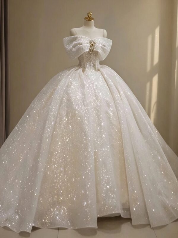 Spaghetti Strap Off Shoulder Big Bow Rhinestone Glitter Tulle Ball Gown Wedding Dress Luxury Sparkly Bridal Gown With Train