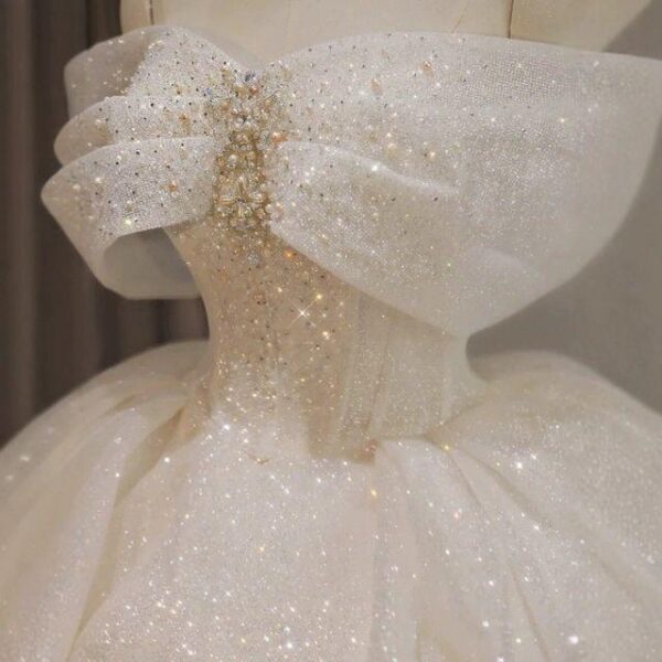 Spaghetti Strap Off Shoulder Big Bow Rhinestone Glitter Tulle Ball Gown Wedding Dress Luxury Sparkly Bridal Gown With Train