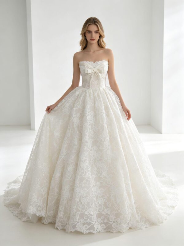 Strapless Scalloped Lace Ball Gown Wedding Dress Satin Cross Waist Big Bow Vintage Ivory Bridal Gown With Train