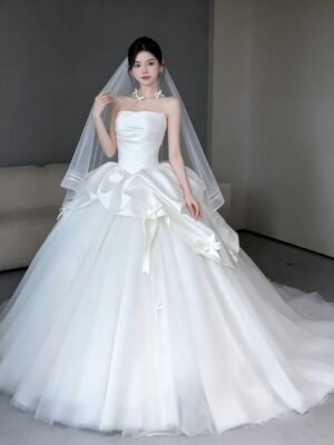 Ivory Strapless Draped Satin Bow Wedding Dress