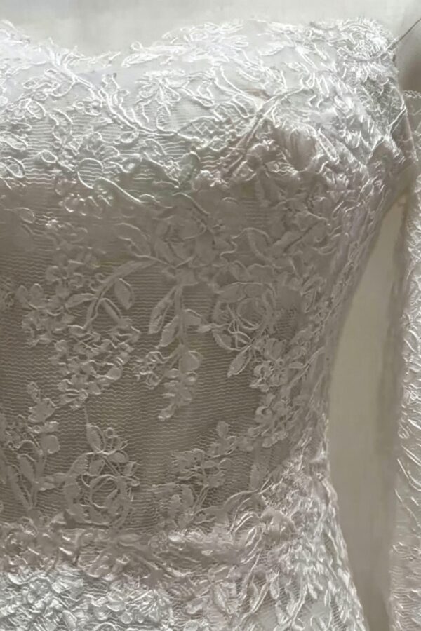 Off the Shoulder Lace Long Sleeve Mermaid Gown