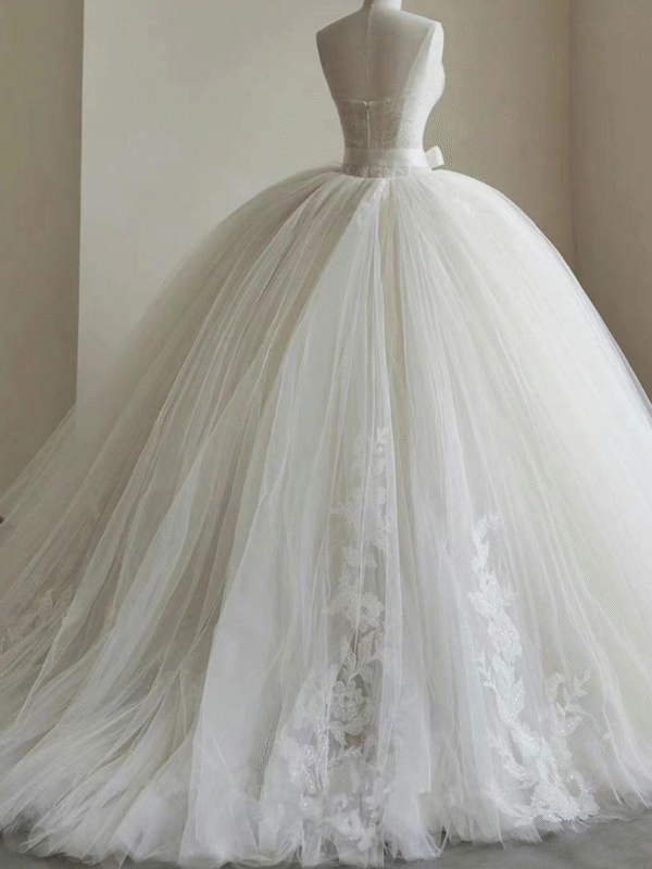 Ivory Strapless Lace Applique Tulle Ball Gown