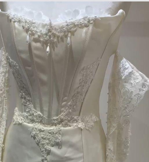 Ivory Satin Corset Lace Slit Wedding Dress