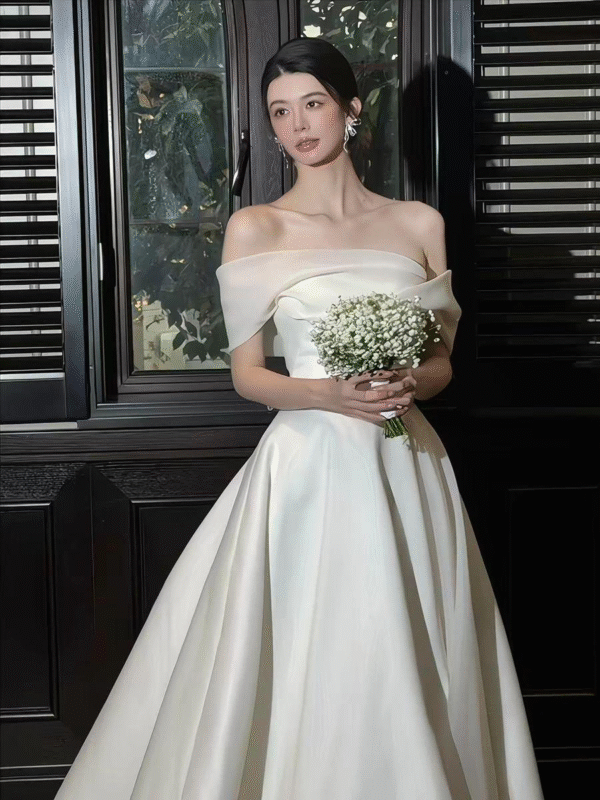 Minimalist Matte Satin Off-Shoulder Wedding Dress